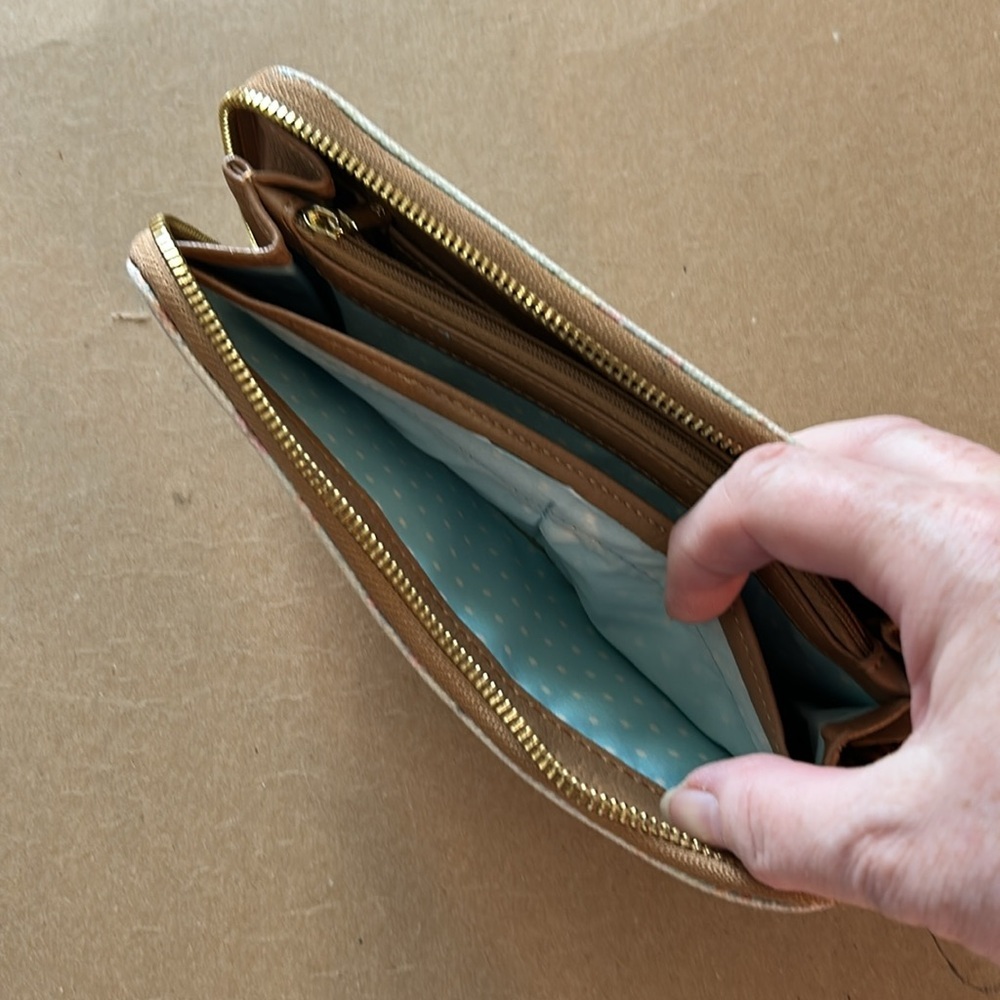 NWOT Disney Stitch Loungefly pastel wallet RARE zip around - Picture 11 of 16